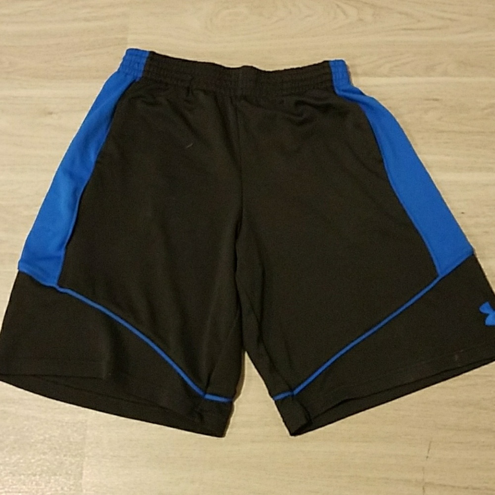 Black and blue Under Armour athletic shorts